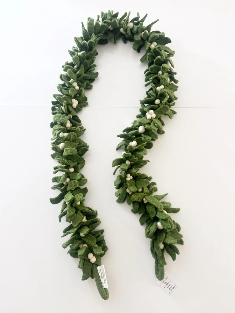 Pottery Barn Wool Felt Mistletoe Garland